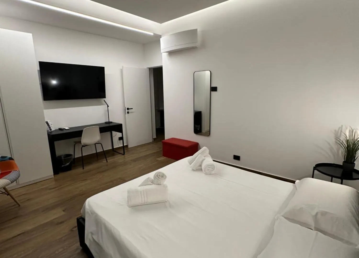 Borgiarooms Luxury Rooms Milazzo 0*,